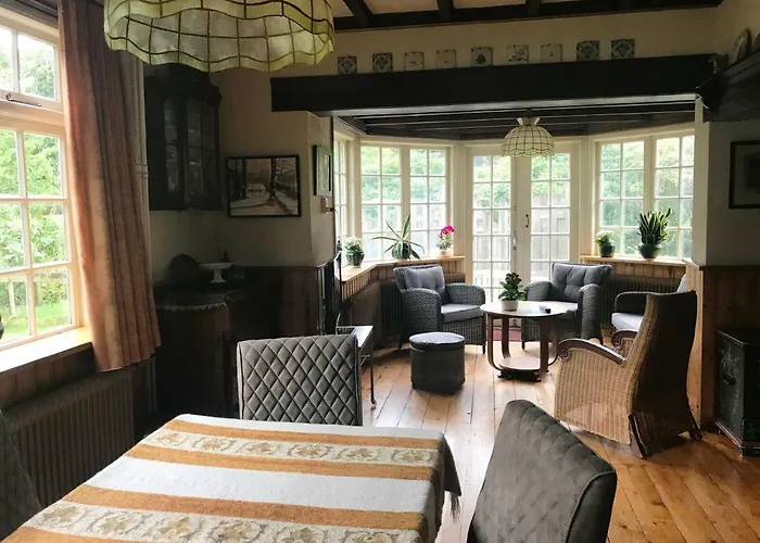 Holiday home De Sloep Bergen